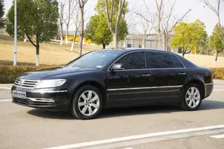 Volkswagen Phaeton 2014 3.0L Administrative exterior photo 1 Volkswagen Phaeton 2014 3.0L Administrative exterior photo 1