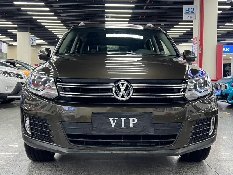 Volkswagen Tiguan 2016 280TSI Automatic Two-Drive Silk Road Fashion Edition exterior photo 3 Volkswagen Tiguan 2016 280TSI Automatic Two-Drive Silk Road Fashion Edition exterior photo 3
