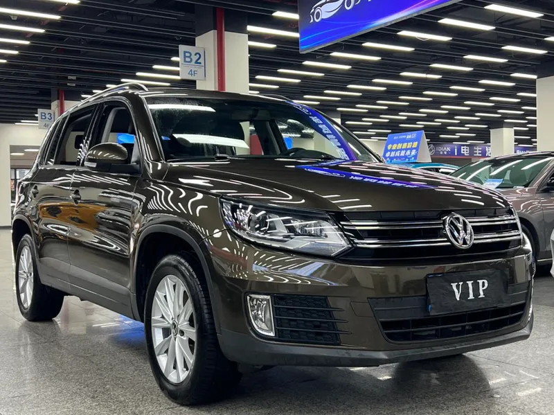Volkswagen Tiguan 2016 280TSI Automatic Two-Drive Silk Road Fashion Edition exterior photo 4 Volkswagen Tiguan 2016 280TSI Automatic Two-Drive Silk Road Fashion Edition exterior photo 4