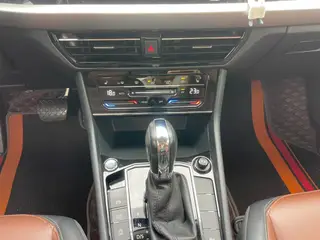 Volkswagen Lavida 2021 280TSI DSG Luxury Edition interior photo 9 Volkswagen Lavida 2021 280TSI DSG Luxury Edition interior photo 9