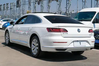 Volkswagen CC 2020 330TSI Version Huayan État VI intérieur photo 6 Volkswagen CC 2020 330TSI Version Huayan État VI intérieur photo 6