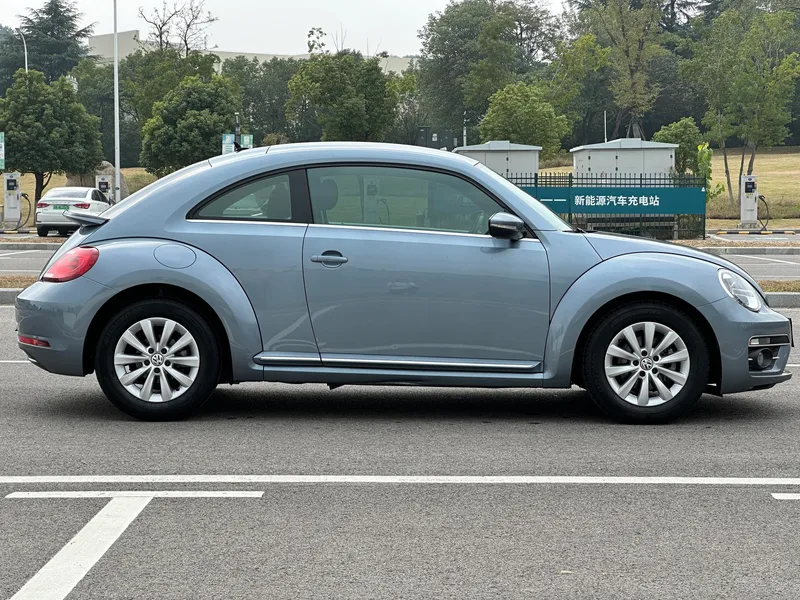Volkswagen Beetle 2018 180TSI Yile type exterior photo 7 Volkswagen Beetle 2018 180TSI Yile type exterior photo 7