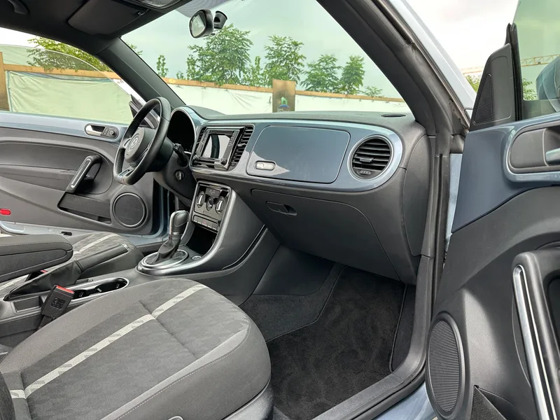 Volkswagen Beetle 2018 180TSI Yile type interior photo 10 Volkswagen Beetle 2018 180TSI Yile type interior photo 10