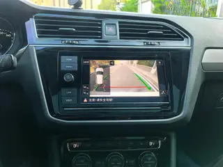 Volkswagen Tiguan L 2018 Restyling 330TSI Automatic Two-Drive Deluxe Edition interior photo 16 Volkswagen Tiguan L 2018 Restyling 330TSI Automatic Two-Drive Deluxe Edition interior photo 16