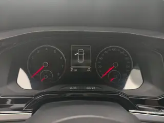 Volkswagen Polo 2019 Plus 1.5L Versión de tecnología colorida automática exterior foto 5 Volkswagen Polo 2019 Plus 1.5L Versión de tecnología colorida automática exterior foto 5