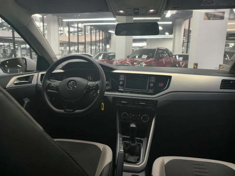 Volkswagen Polo 2019 Plus 1.5L Versión de tecnología colorida automática interior foto 8 Volkswagen Polo 2019 Plus 1.5L Versión de tecnología colorida automática interior foto 8