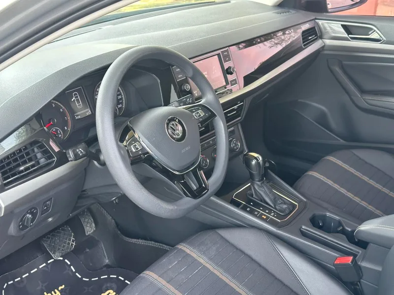 Volkswagen Lavida 2019 1.5L Automatic Vision Edition Country VI exterior photo 5 Volkswagen Lavida 2019 1.5L Automatic Vision Edition Country VI exterior photo 5