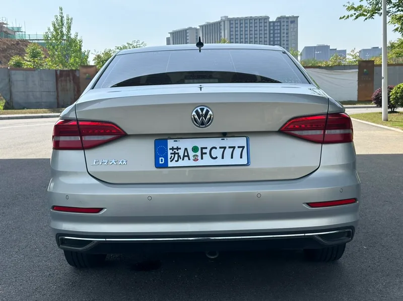 Volkswagen Lavida 2019 1.5L Automatic Vision Edition Country VI interior photo 16 Volkswagen Lavida 2019 1.5L Automatic Vision Edition Country VI interior photo 16