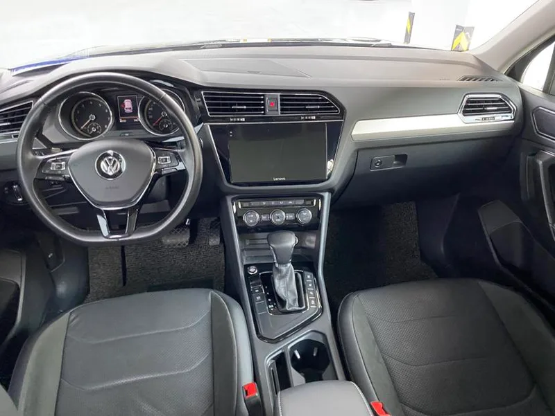 Volkswagen Tiguan L 2020 330TSI Automatic two-wheel drive panoramic comfort version China V exterior photo 7 Volkswagen Tiguan L 2020 330TSI Automatic two-wheel drive panoramic comfort version China V exterior photo 7