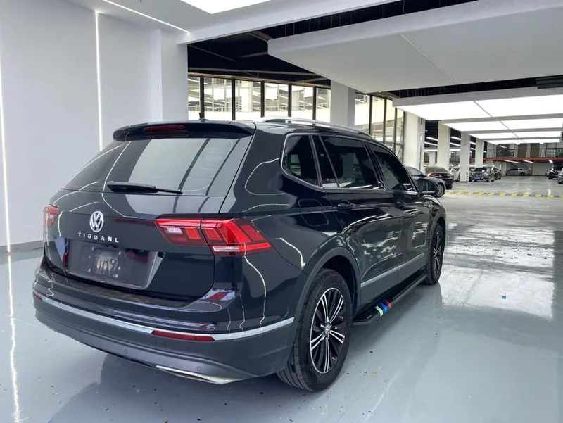 Volkswagen Tiguan L 2020 330TSI Automatic two-wheel drive panoramic comfort version China V interior photo 19 Volkswagen Tiguan L 2020 330TSI Automatic two-wheel drive panoramic comfort version China V interior photo 19