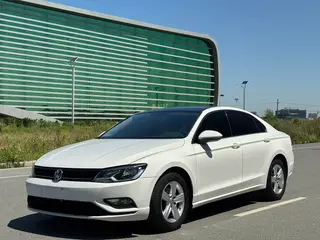 Volkswagen Lamando 2015 230TSI DSG Version mode