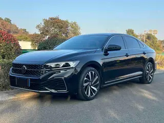 Volkswagen Passat 2022 330TSI Star Elite Edition
