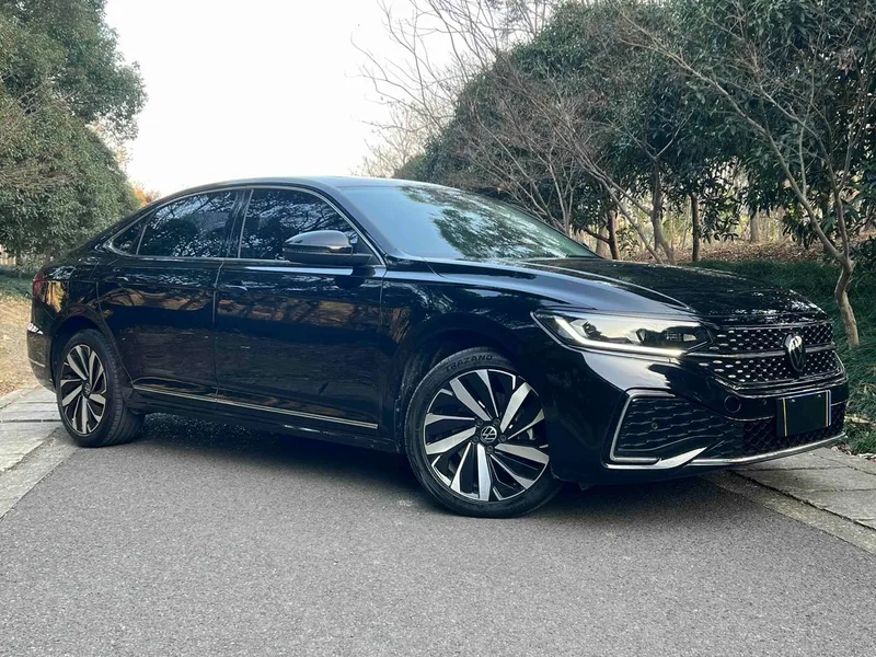 Volkswagen Passat 2022 330TSI Star Elite Edition exterior photo 4