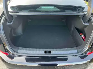 Volkswagen Passat 2022 330TSI Star Elite Edition interior photo 19