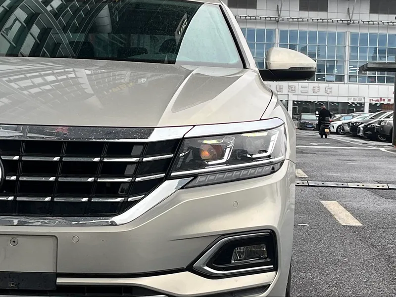 Volkswagen Passat 2019 330TSI Elite Edition Country VI exterior photo 6 Volkswagen Passat 2019 330TSI Elite Edition Country VI exterior photo 6