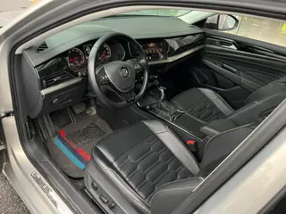 Volkswagen Passat 2019 330TSI Elite Edition Country VI interior photo 11 Volkswagen Passat 2019 330TSI Elite Edition Country VI interior photo 11