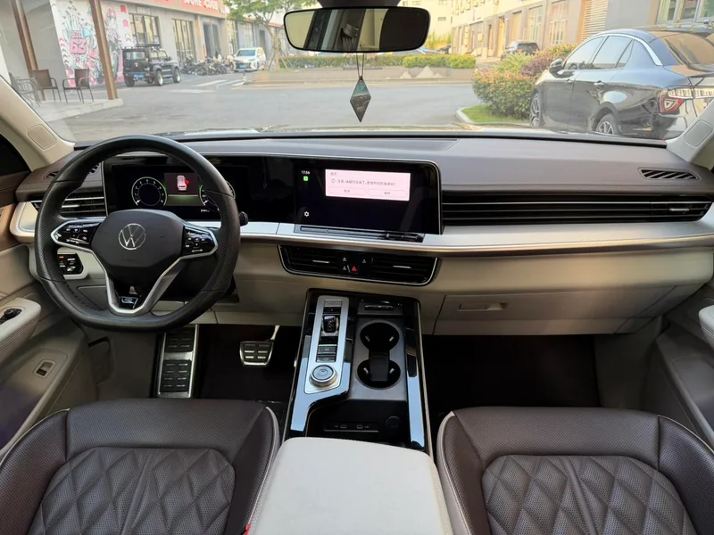 Volkswagen Tavendor 2023 380TSI Four-wheel drive R-Line Cruise Edition exterior photo 7 Volkswagen Tavendor 2023 380TSI Four-wheel drive R-Line Cruise Edition exterior photo 7