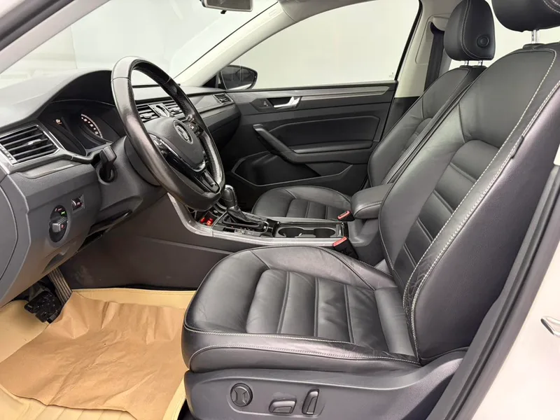 Volkswagen Passat 2016 330TSI DSG Honor Edition exterior photo 6