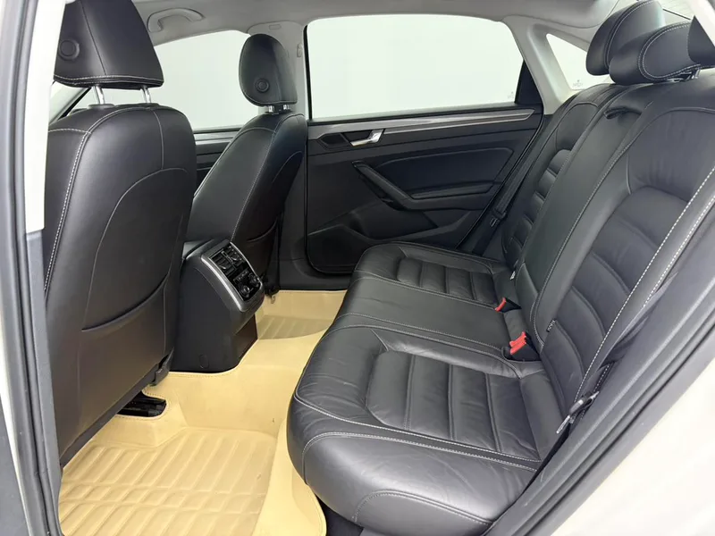 Volkswagen Passat 2016 330TSI DSG Honor Edition exterior photo 7