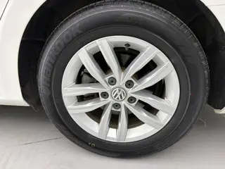 Volkswagen Passat 2016 330TSI DSG Honor Edition interior photo 13