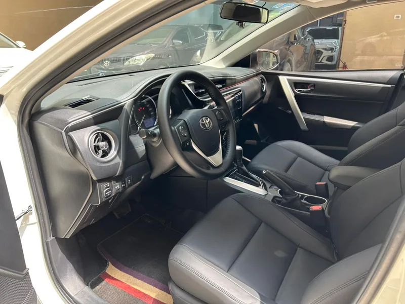 Toyota Levin 2017 1.2T G CVT Elite Edition interior photo 9 Toyota Levin 2017 1.2T G CVT Elite Edition interior photo 9