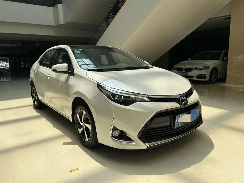 Toyota Levin 2017 1.2T G CVT Elite Edition interior photo 13 Toyota Levin 2017 1.2T G CVT Elite Edition interior photo 13