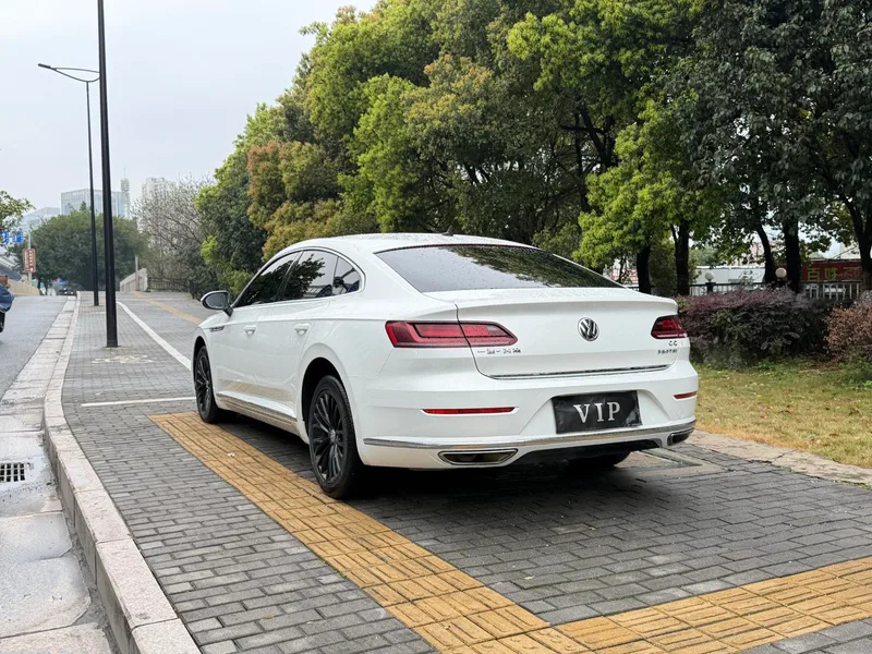Volkswagen CC 2019 380TSI Charm Yan Edition China V exterior photo 4 Volkswagen CC 2019 380TSI Charm Yan Edition China V exterior photo 4