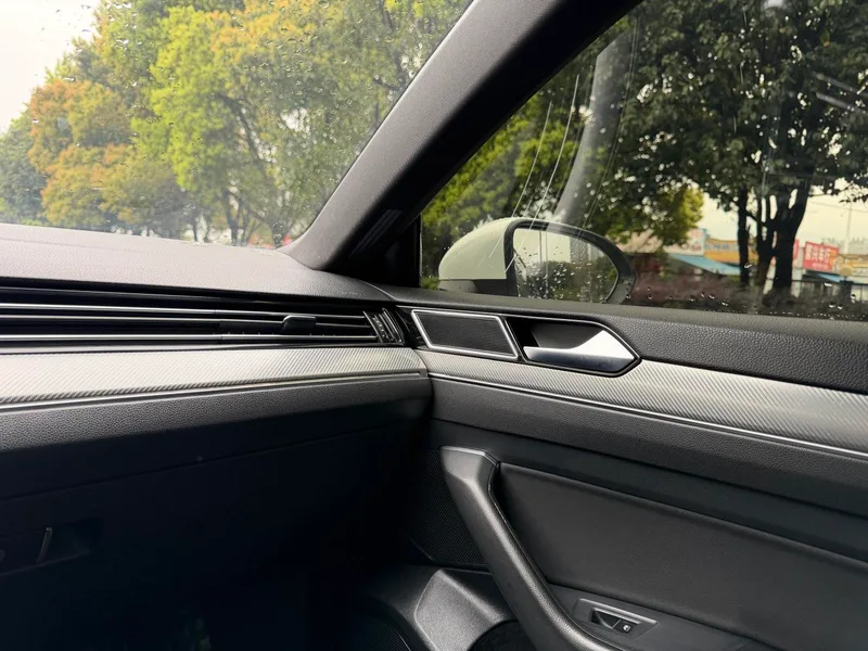 Volkswagen CC 2019 380TSI Charm Yan Edition China V interior photo 15 Volkswagen CC 2019 380TSI Charm Yan Edition China V interior photo 15