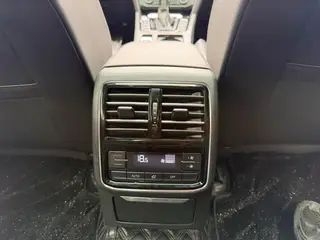Volkswagen CC 2019 380TSI Charm Yan Edition China V interior photo 16 Volkswagen CC 2019 380TSI Charm Yan Edition China V interior photo 16
