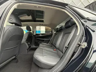 Volkswagen Passat 2022 330TSI Elite Edition interior photo 15 Volkswagen Passat 2022 330TSI Elite Edition interior photo 15