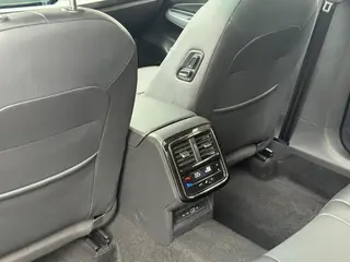 Volkswagen Passat 2022 330TSI Elite Edition interior photo 17 Volkswagen Passat 2022 330TSI Elite Edition interior photo 17