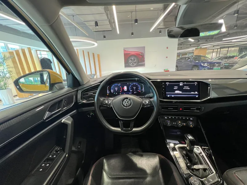 Volkswagen Tayron 2019 380TSI Four-wheel drive flagship Country VI interior photo 12 Volkswagen Tayron 2019 380TSI Four-wheel drive flagship Country VI interior photo 12