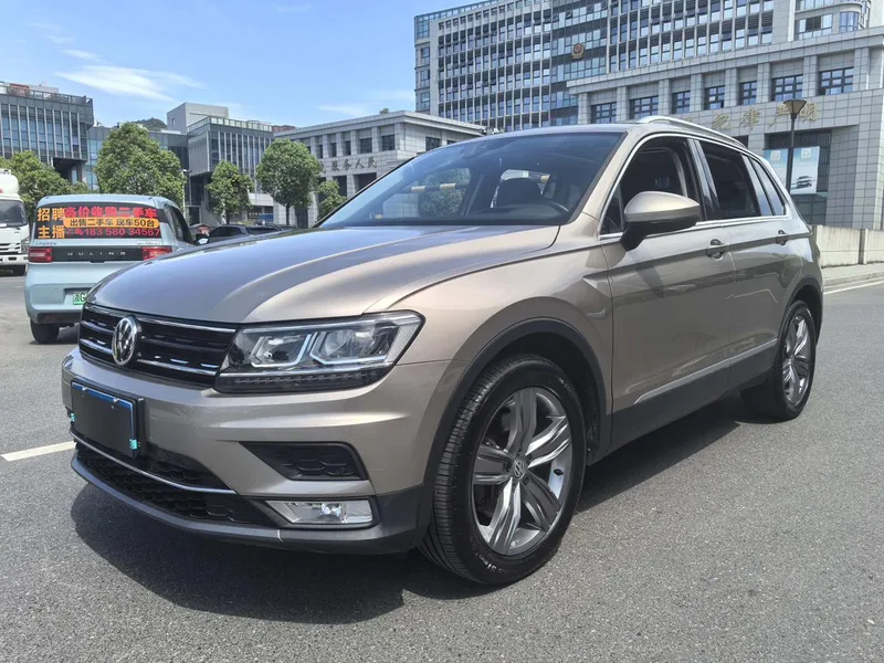 Volkswagen Tiguan 2017 330TSI Four-wheel drive Chuangrui type exterior photo 1 Volkswagen Tiguan 2017 330TSI Four-wheel drive Chuangrui type exterior photo 1