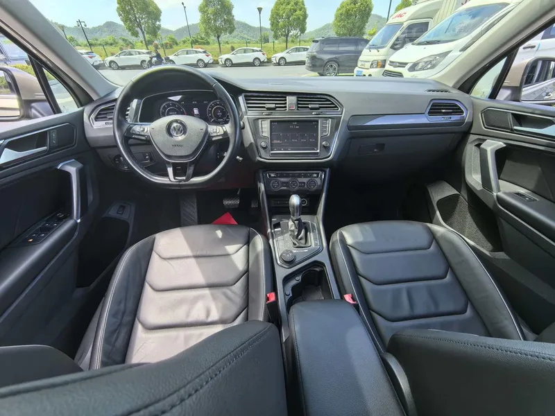 Volkswagen Tiguan 2017 330TSI Four-wheel drive Chuangrui type exterior photo 5 Volkswagen Tiguan 2017 330TSI Four-wheel drive Chuangrui type exterior photo 5