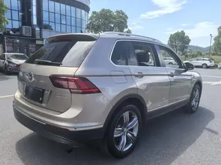 Volkswagen Tiguan 2017 330TSI Four-wheel drive Chuangrui type interior photo 7 Volkswagen Tiguan 2017 330TSI Four-wheel drive Chuangrui type interior photo 7