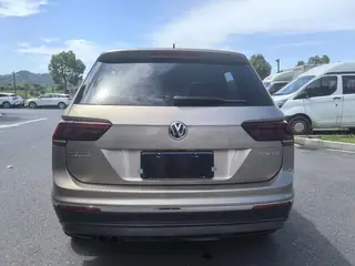 Volkswagen Tiguan 2017 330TSI Four-wheel drive Chuangrui type interior photo 9 Volkswagen Tiguan 2017 330TSI Four-wheel drive Chuangrui type interior photo 9