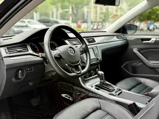 Volkswagen Passat 2017 280TSI DSG Honor Edition interior photo 7 Volkswagen Passat 2017 280TSI DSG Honor Edition interior photo 7