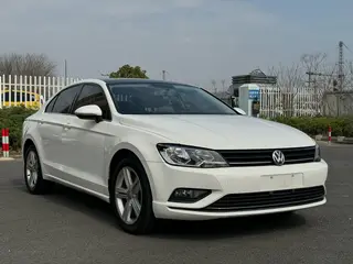 Volkswagen Lamando 2018 280TSI DSG Comfort Edition exterior photo 3 Volkswagen Lamando 2018 280TSI DSG Comfort Edition exterior photo 3