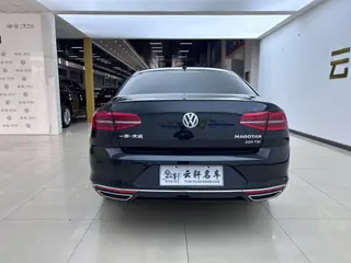Volkswagen Magotan 2019 330TSI DSG Luxury type China V interior photo 12 Volkswagen Magotan 2019 330TSI DSG Luxury type China V interior photo 12