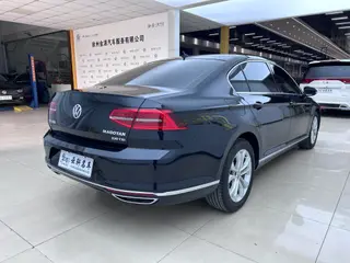Volkswagen Magotan 2019 330TSI DSG Luxury type China V interior photo 13 Volkswagen Magotan 2019 330TSI DSG Luxury type China V interior photo 13