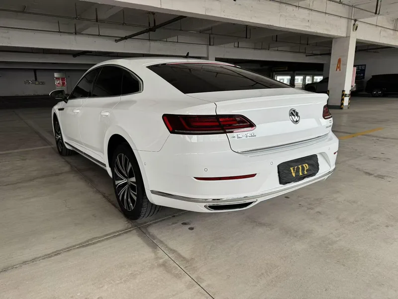 Volkswagen CC 2020 330TSI Version glamour État VI extérieur photo 6 Volkswagen CC 2020 330TSI Version glamour État VI extérieur photo 6