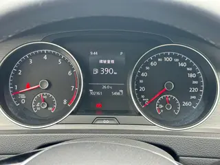 Volkswagen Golf 2014 1.4TSI Automatic Comfort Type interior photo 9 Volkswagen Golf 2014 1.4TSI Automatic Comfort Type interior photo 9