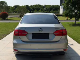 Volkswagen Sagitar 2015 1.6L Automatic Comfort Type exterior photo 5 Volkswagen Sagitar 2015 1.6L Automatic Comfort Type exterior photo 5