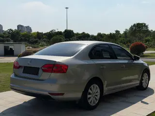 Volkswagen Sagitar 2015 1.6L Automatic Comfort Type exterior photo 6 Volkswagen Sagitar 2015 1.6L Automatic Comfort Type exterior photo 6