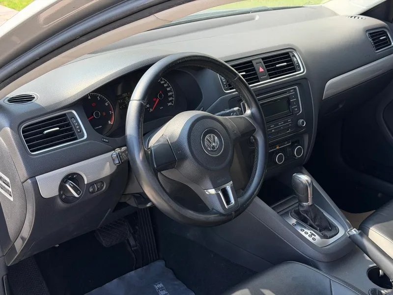 Volkswagen Sagitar 2015 1.6L Automatic Comfort Type exterior photo 8 Volkswagen Sagitar 2015 1.6L Automatic Comfort Type exterior photo 8