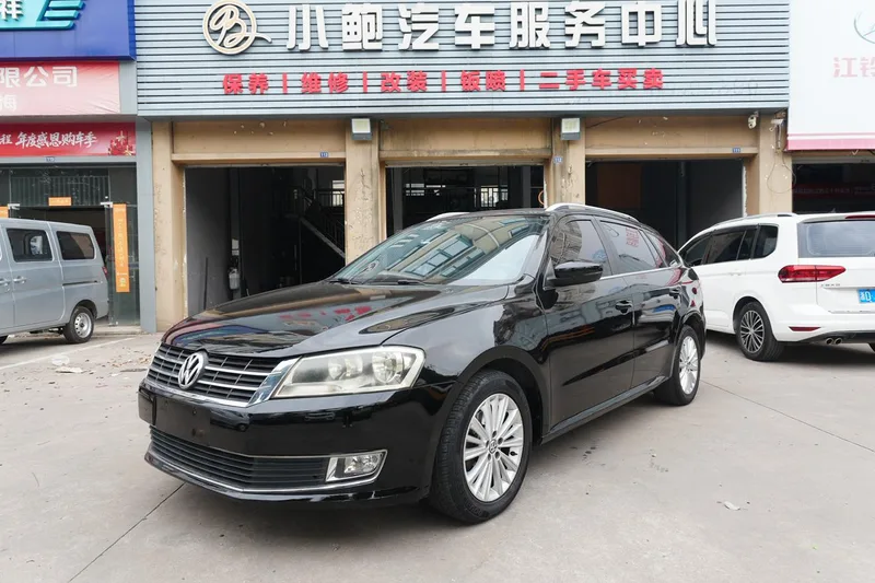 Volkswagen Gran Lavida 2013 1.4TSI Automatic Comfort Type exterior photo 1 Volkswagen Gran Lavida 2013 1.4TSI Automatic Comfort Type exterior photo 1