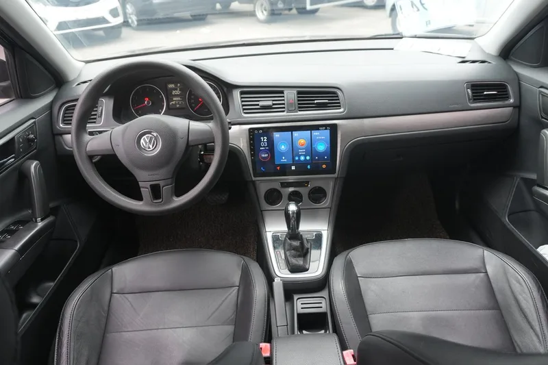Volkswagen Gran Lavida 2013 1.4TSI Automatic Comfort Type exterior photo 6 Volkswagen Gran Lavida 2013 1.4TSI Automatic Comfort Type exterior photo 6