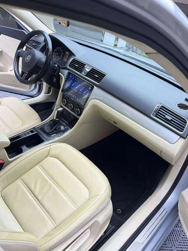 Volkswagen Passat 2011 1.8TSI Auto Honor Edition exterior photo 6