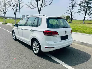 Volkswagen Golf Sportsvan 2018 230TSI automatic aggressive type exterior photo 5 Volkswagen Golf Sportsvan 2018 230TSI automatic aggressive type exterior photo 5