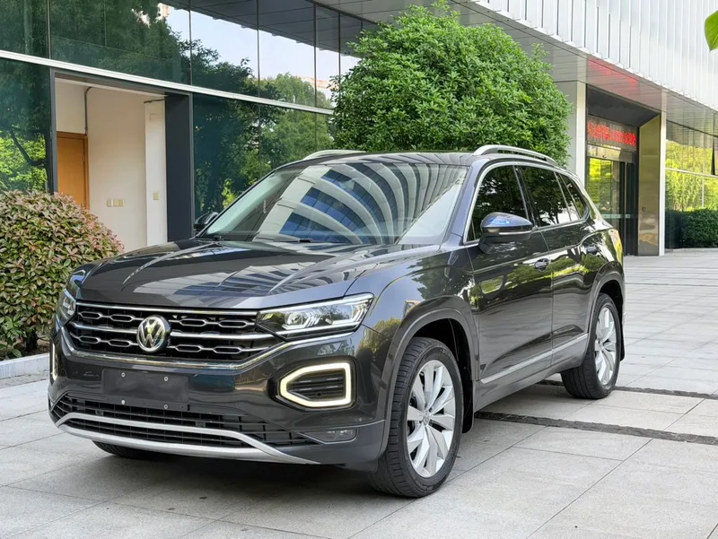 Volkswagen Tayron 2019 330TSI Two-wheel drive noble type China V exterior photo 1 Volkswagen Tayron 2019 330TSI Two-wheel drive noble type China V exterior photo 1